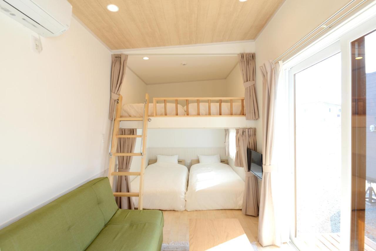 Mt Fuji Glamping Tourist Villa Kawaguchiko Fudzsikavagucsiko Kültér fotó